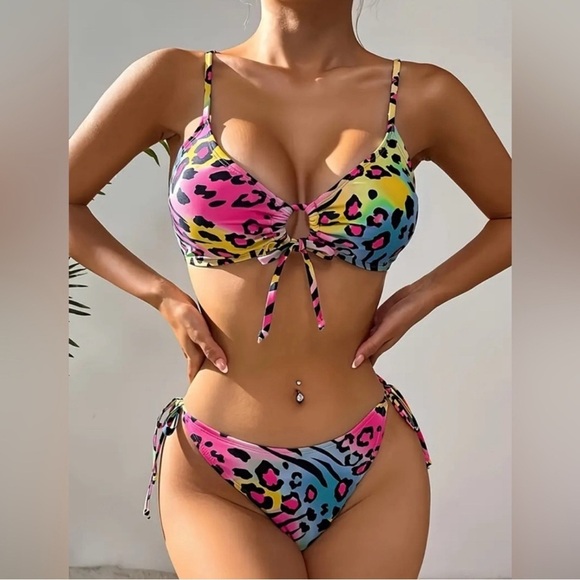 White Reef-Multicolor Leopard Print Bikini Set - Picture 3 of 5
